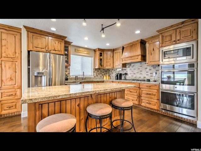 1523 E Smithfield Dr, Eagle Mountain, UT 84005 — photo 2