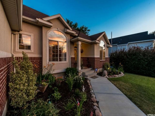 454 E Wilde Cherry Way, Sandy, UT 84070 — photo 4