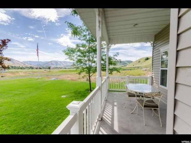 190 W 10175 S, Paradise, UT 84328 — photo 4