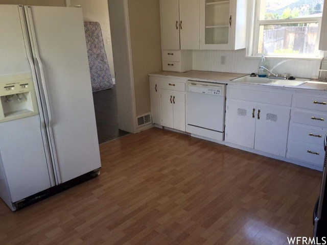 69 N 200 E, Mayfield, UT 84643 — photo 5