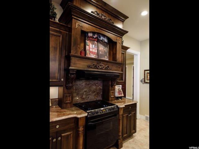 442 N 1250 E, Bountiful, UT 84010 — photo 11