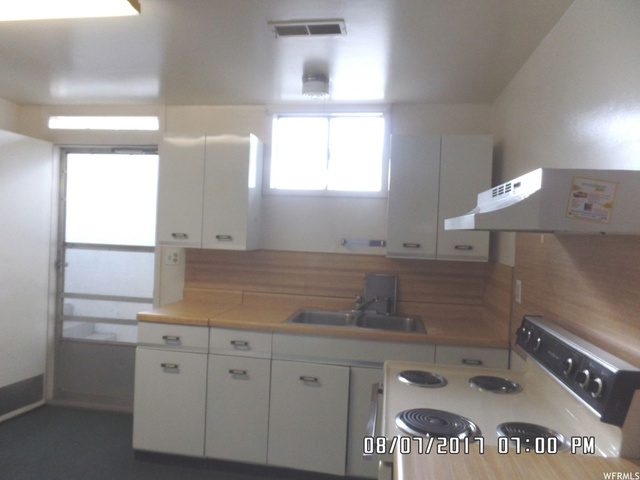 635 E 500 S, Price, UT 84501 — photo 3