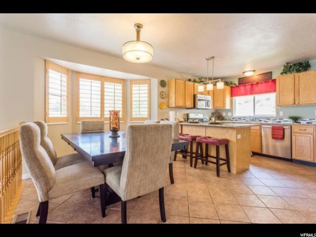 174 E Manilla Dr, Draper, UT 84020 — photo 7