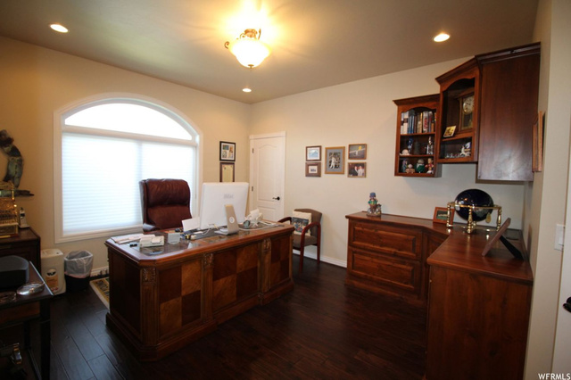 130 S Sherwood Dr E, Providence, UT 84332 — photo 8