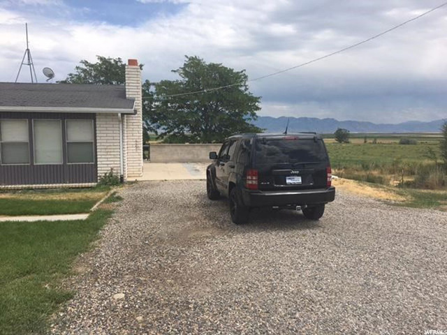 8606 N 11600 W, Thatcher, UT 84337 — photo 3