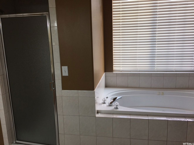 128 E Carrington Ln, Centerville, UT 84014 — photo 11