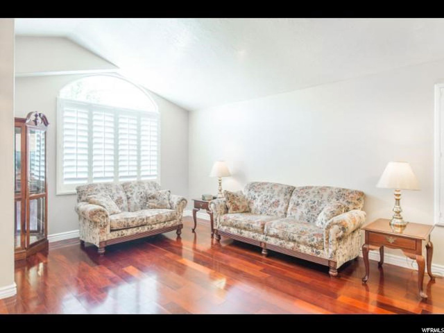 162 E Shadowbrook Ln, Kaysville, UT 84037 — photo 9