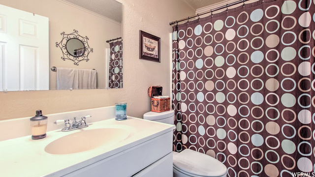 9477 S Electra St E, Sandy, UT 84094 — photo 10