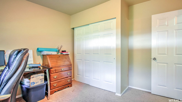 9477 S Electra St E, Sandy, UT 84094 — photo 12