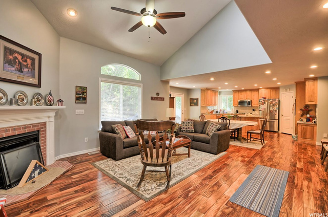 2210 E Oak Ln S, Layton, UT 84040 — photo 5