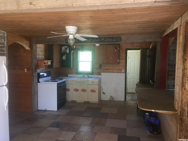 111 E 200 S, Levan, UT 84639 — photo 4
