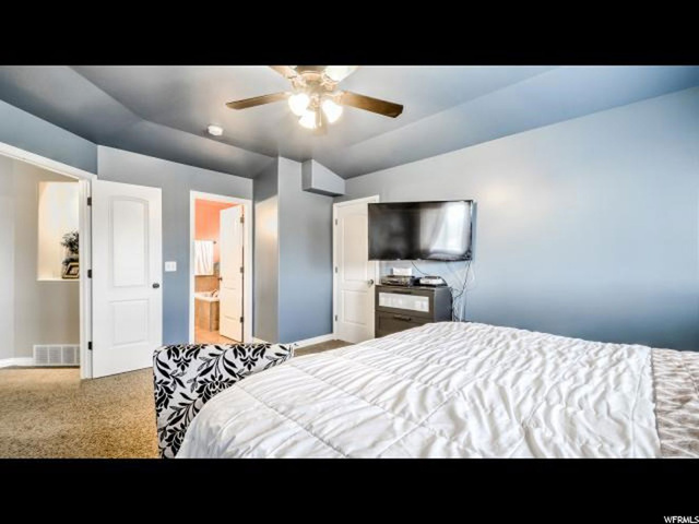 2465 N 2100 W, Clinton, UT 84015 — photo 4
