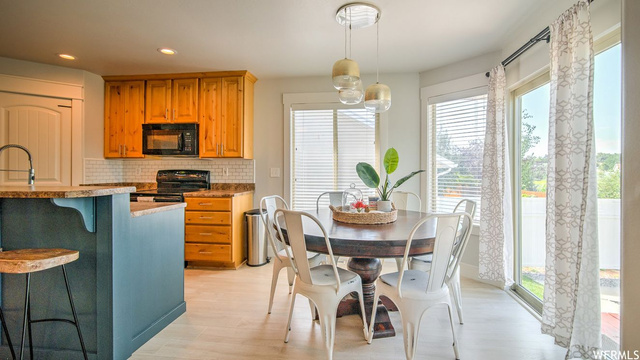 8 E Andrew's Ln N, Providence, UT 84332 — photo 3