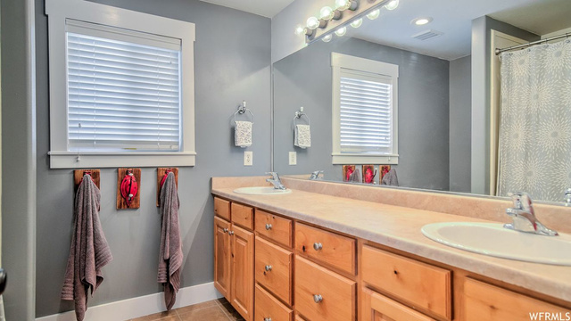 8 E Andrew's Ln N, Providence, UT 84332 — photo 11