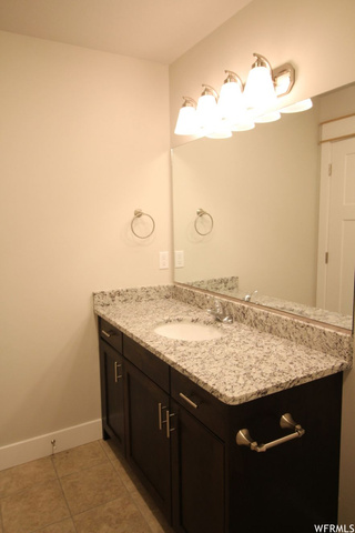256 W 40 N, Hyrum, UT 84319 — photo 10