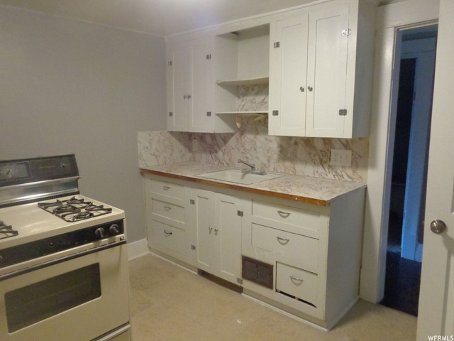 2831 S Kiesel Ave, Ogden, UT 84401 — photo 6