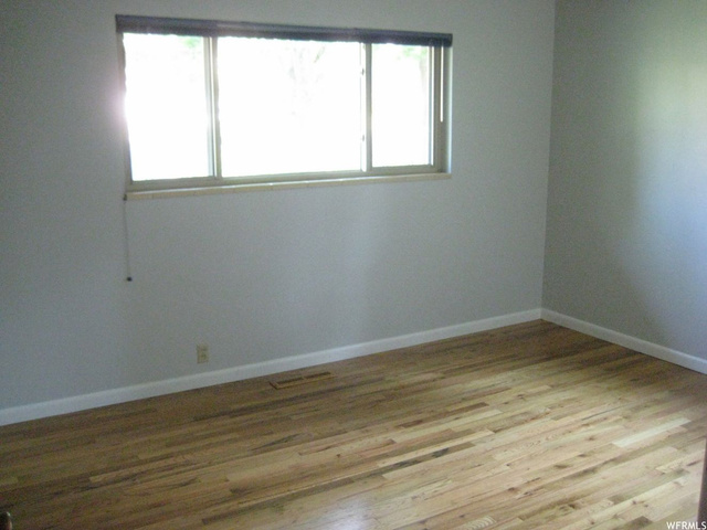 323 N 300 E, Providence, UT 84332 — photo 3