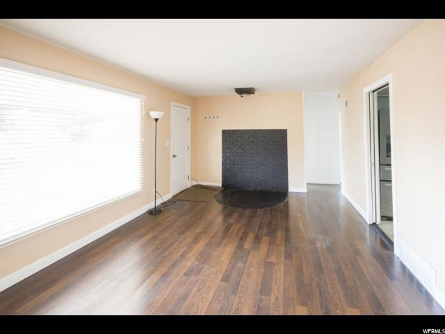 305 E 400 S, Vernal, UT 84078 — photo 2