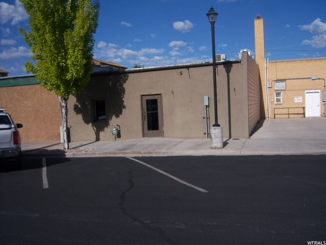 170 N Main St, Richfield, UT 84701 — photo 2