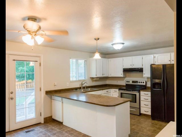 1212 E Violet Dr, Sandy, UT 84094 — photo 3