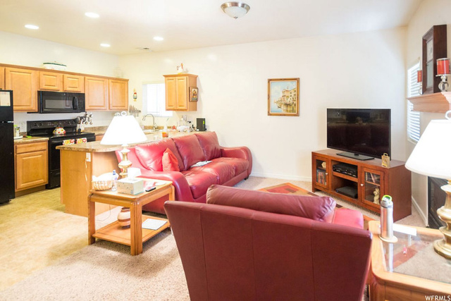 664 S 410 E #H, Vernal, UT 84078 — photo 2