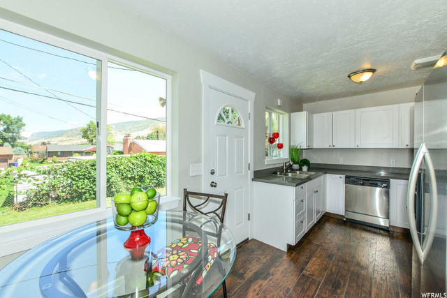 443 E 1050 N, Bountiful, UT 84010 — photo 6