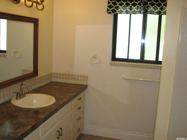 195 E Main, Wellsville, UT 84339 — photo 6