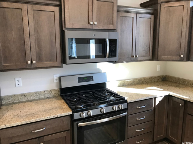 152 N 530 W, Smithfield, UT 84335 — photo 4