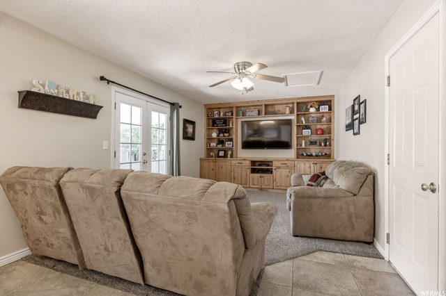 225 E White River Dr, Sandy, UT 84070 — photo 8