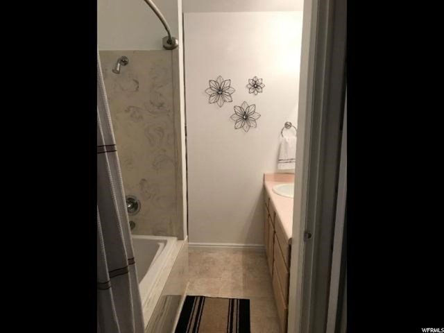 565 E Eastwood Cir S, Providence, UT 84332 — photo 8