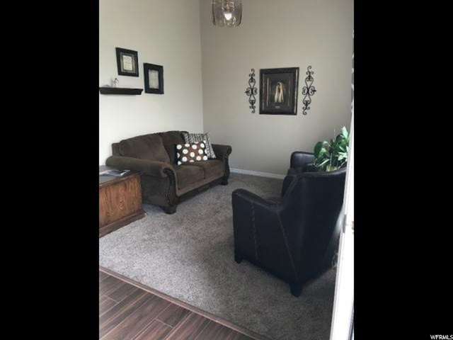 565 E Eastwood Cir S, Providence, UT 84332 — photo 2