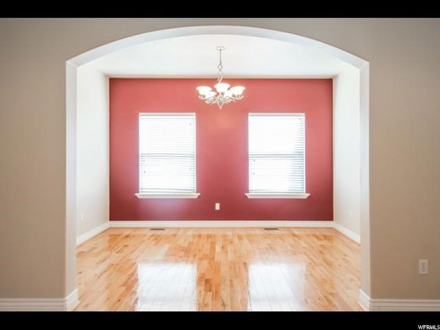 2094 S 450 E, Kaysville, UT 84037 — photo 8