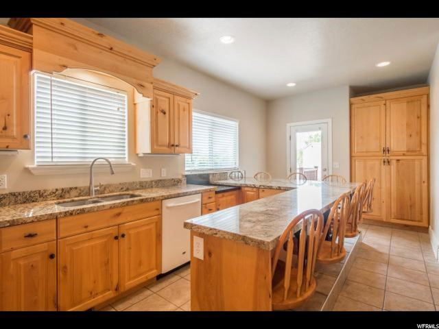 2094 S 450 E, Kaysville, UT 84037 — photo 6