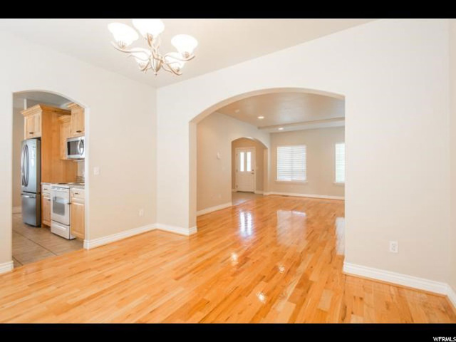 2094 S 450 E, Kaysville, UT 84037 — photo 9