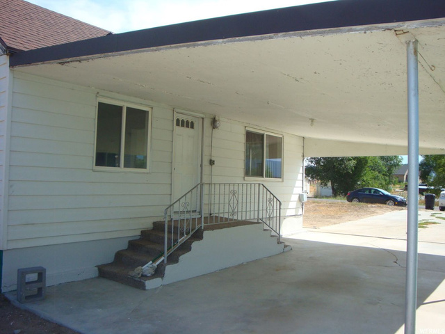 141 N 100 E, Moroni, UT 84646 — photo 3