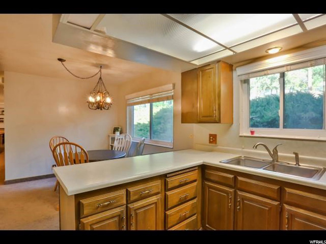 83 S 350 E, Farmington, UT 84025 — photo 9