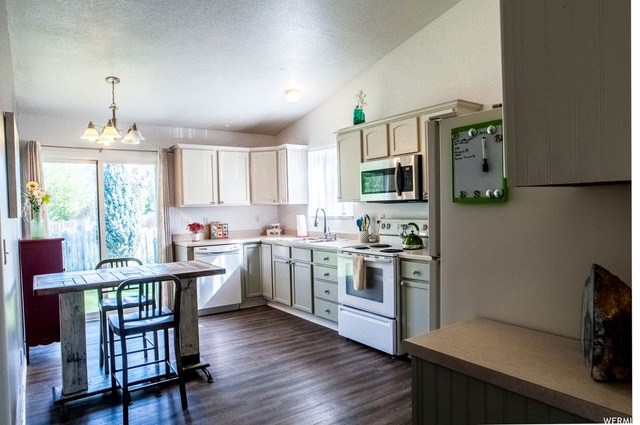 1149 Tule Dr, Hyrum, UT 84319 — photo 6