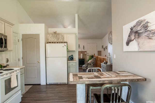 1149 Tule Dr, Hyrum, UT 84319 — photo 9