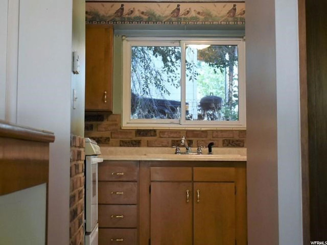 5590 S 235 E, Murray, UT 84107 — photo 6