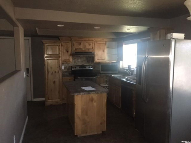 645 N 75 E, Castle Dale, UT 84513 — photo 3
