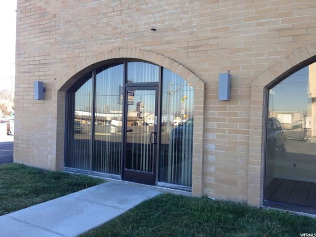837 S 500 W, Bountiful, UT 84010 — photo 2