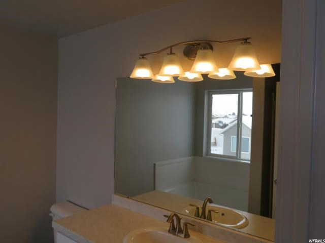 621 N 170 E, Smithfield, UT 84335 — photo 9