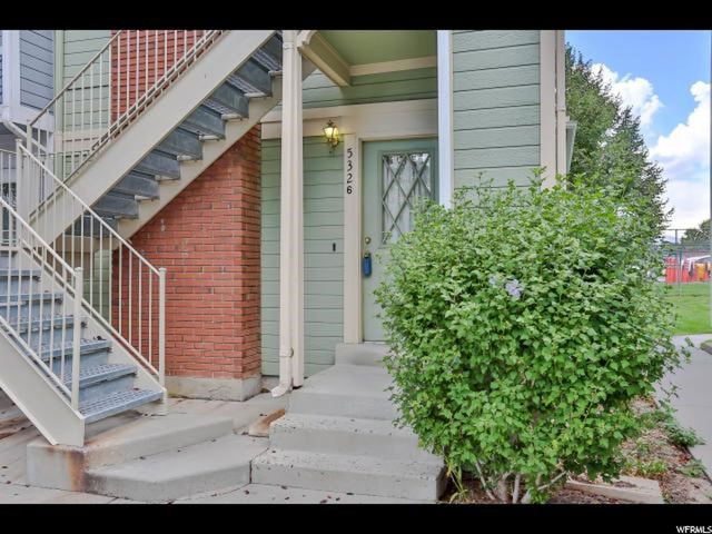 5326 S Beacon Hill Cir, Taylorsville, UT 84123