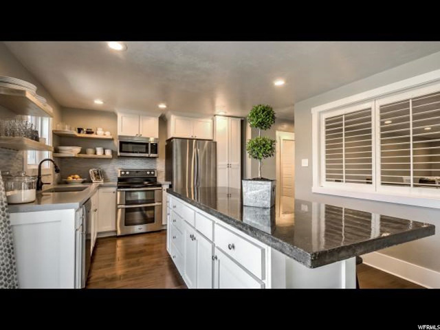 243 E Balsam Dr, Centerville, UT 84014 — photo 10