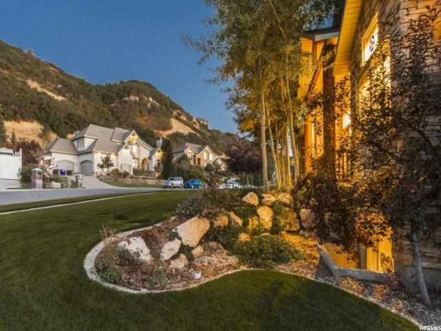 4462 S Bountiful Ridge Dr, Bountiful, UT 84010 — photo 4