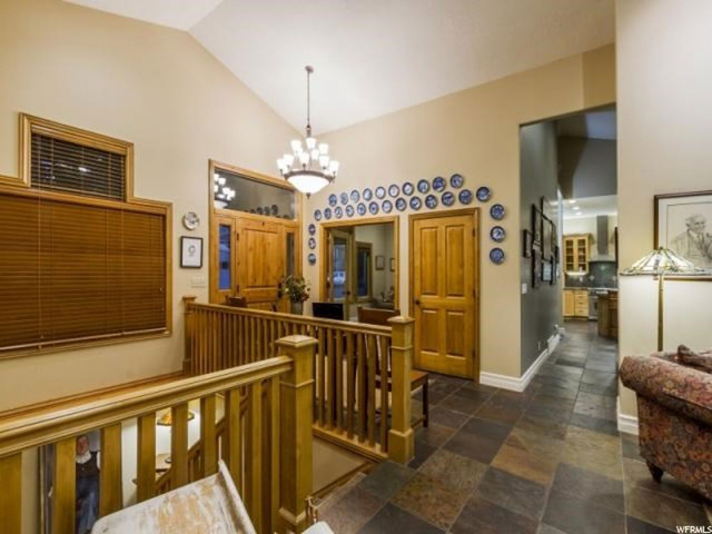 4462 S Bountiful Ridge Dr, Bountiful, UT 84010 — photo 6