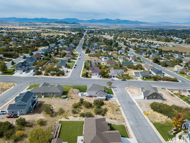 930 E 370 S #14, Santaquin, UT 84655 — photo 5