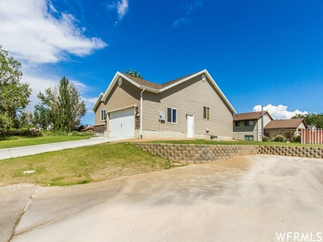 622 N 1500 W, Clinton, UT 84015 — photo 4
