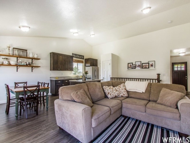 622 N 1500 W, Clinton, UT 84015 — photo 7