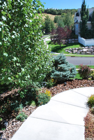 4460 N Spring Meadow Dr W, Bountiful, UT 84010 — photo 7